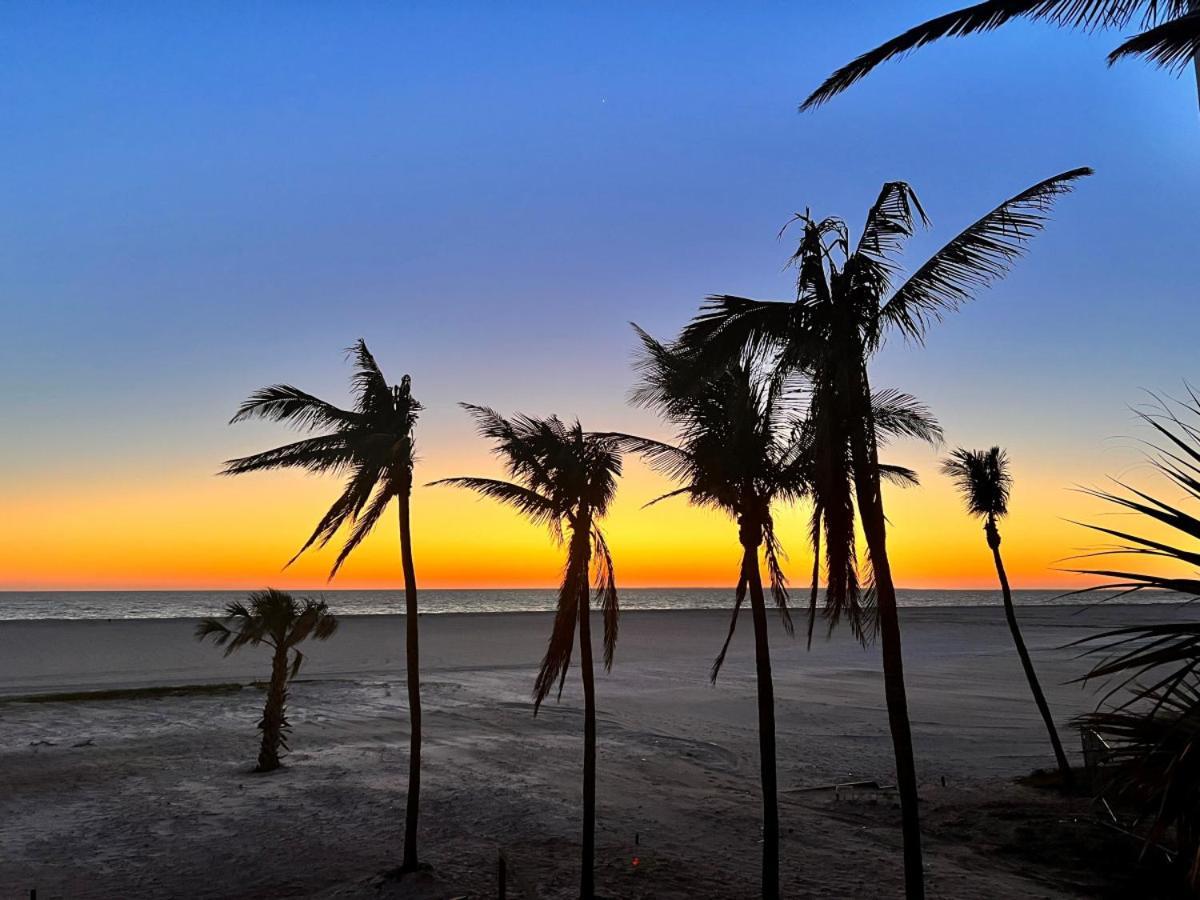 Poolside King Cottage With Kitchen - 10 Minutes To Beach! Fort Myers Esterno foto